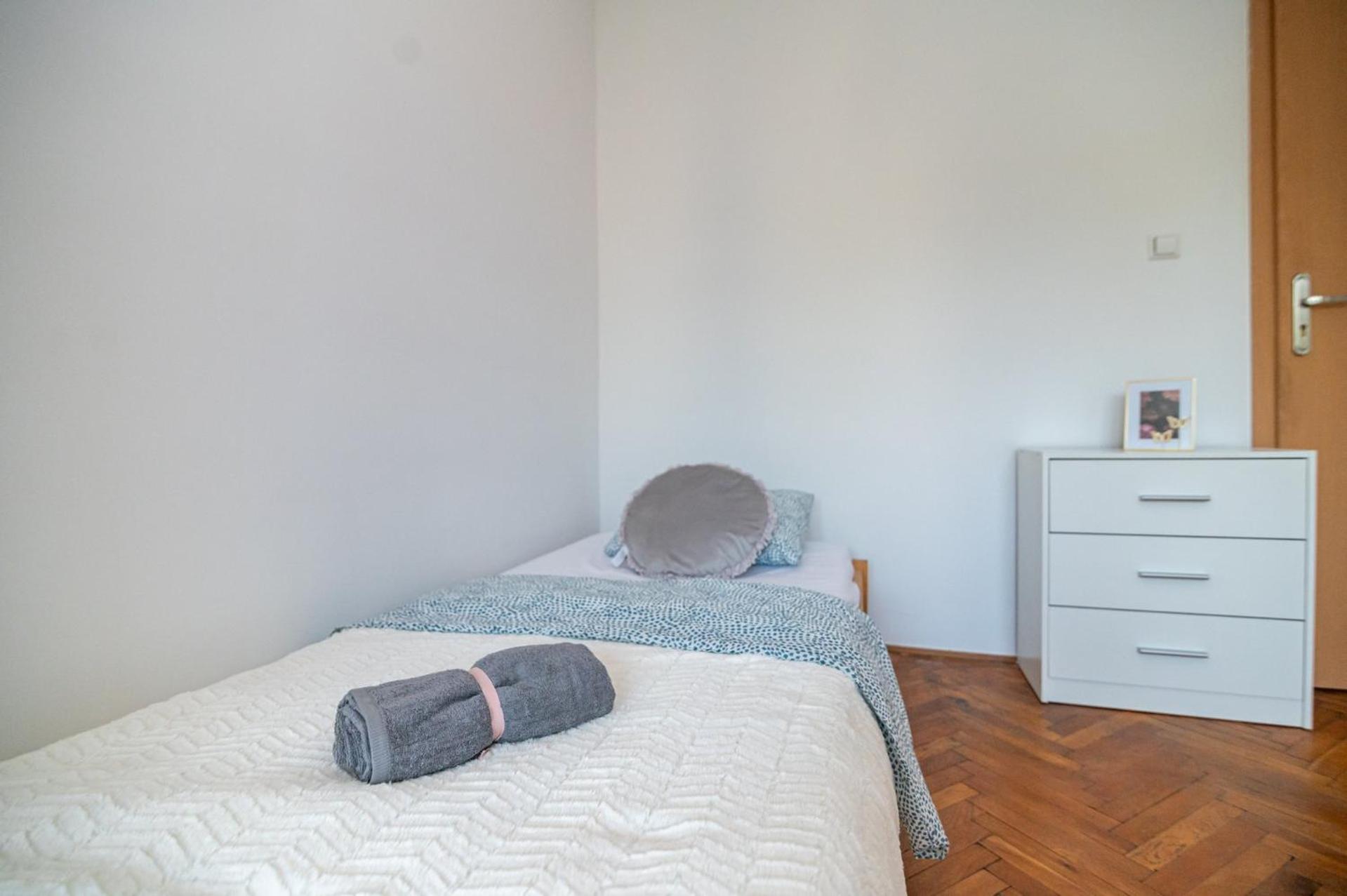 Regem Pokoje Nowogrodzka Warschau Exterior foto